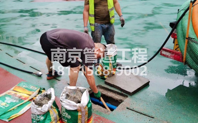 218桠溪管道清淤